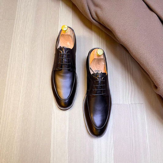 Colehaan Black Split Toe