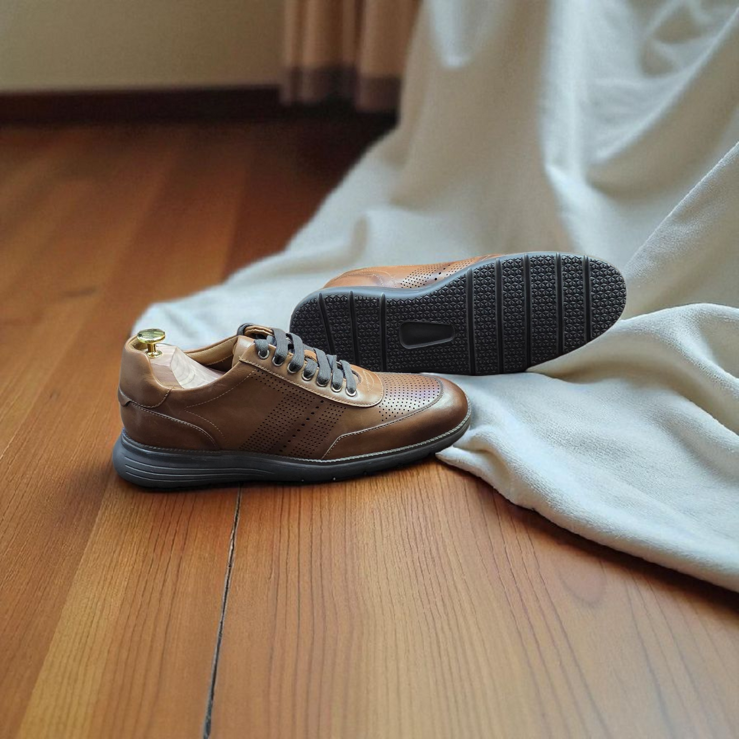 Gordon & Bros Tan Sneaker